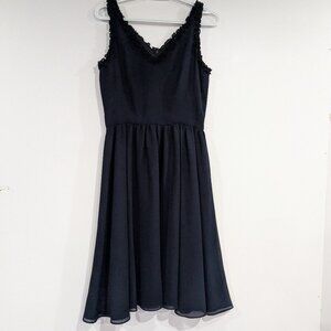 Loucas Sleeveless V-Neck Ruffle Detail Dress Navy Blue Size 8 Made in Canada
